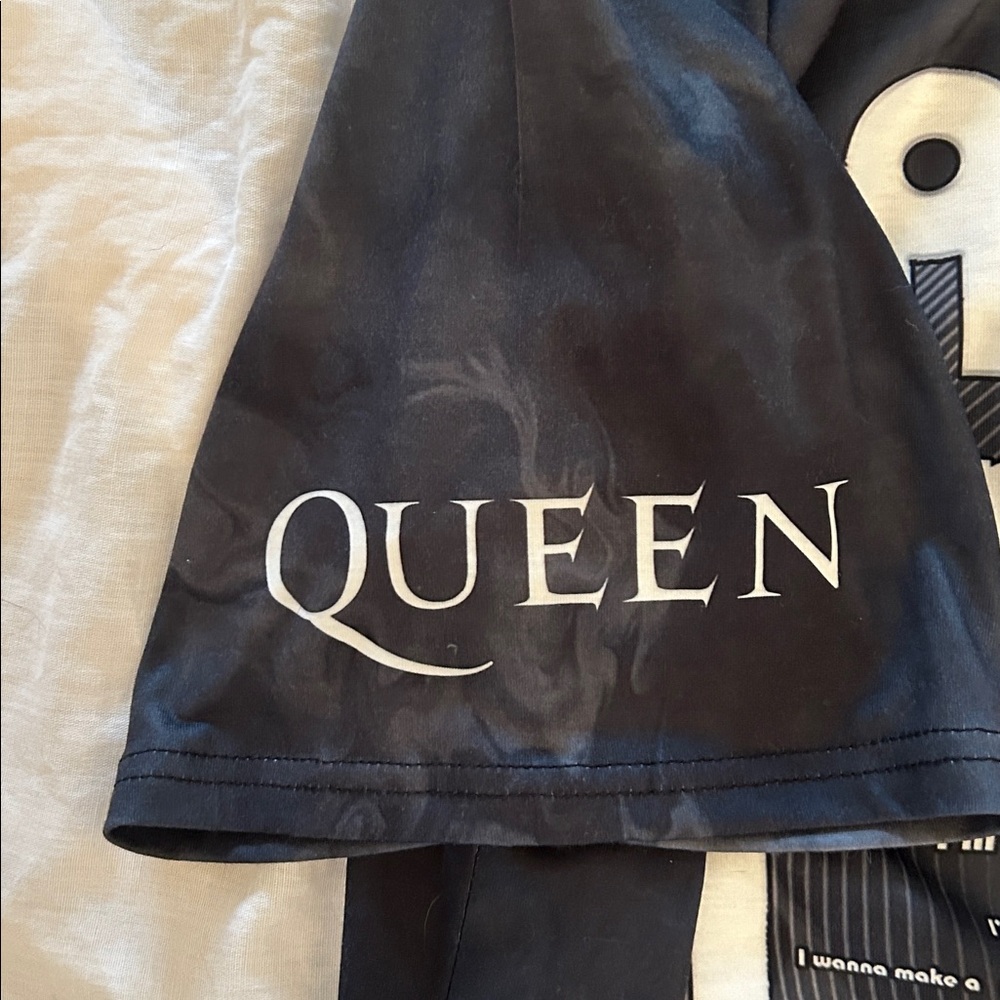 Legend Freddie Mercury “Don’t stop me now “ T-shirt dress - Picture 3 of 8
